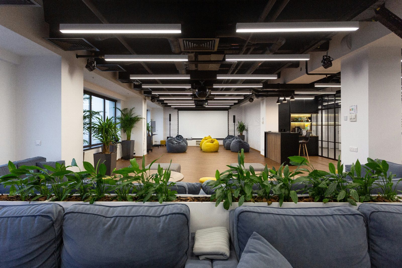 Interieur van Atelier 1 in Voormalig Schoolgebouw Noord